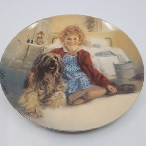 Vintage "Annie & Sandy" Collector's Plate by Knowles Original Box, COA 1982